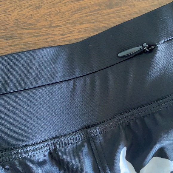 NEW ROXY SWELL ADDICT SHORT🖤 - Picture 5 of 13